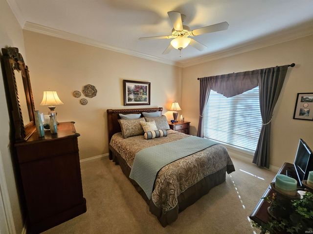 1060 Jefferson Court, Newburgh, IN 47630