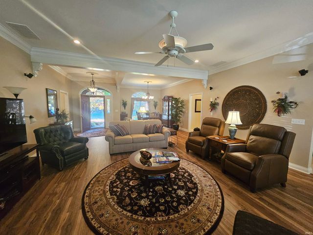 1060 Jefferson Court, Newburgh, IN 47630