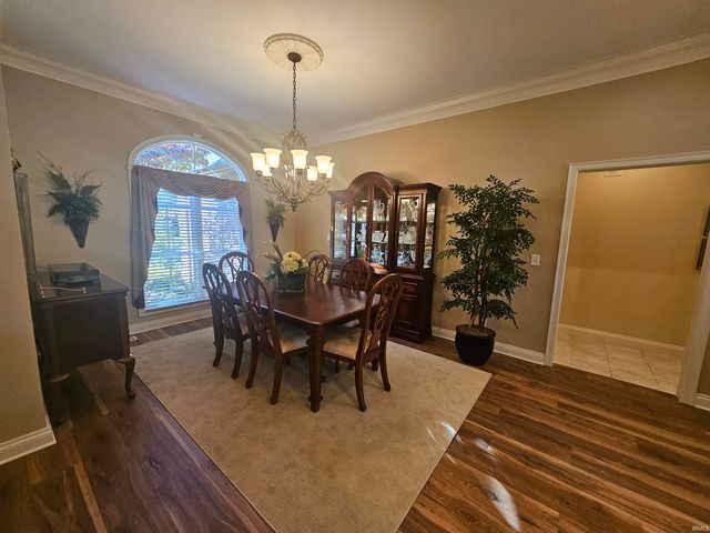 1060 Jefferson Court, Newburgh, IN 47630