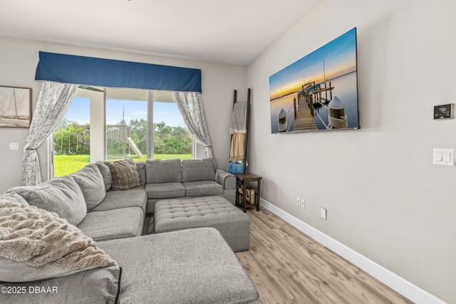 204 Azure Mist Way, Daytona Beach, FL 32124