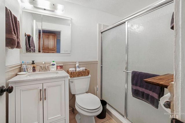 939 Rosemont Dr, Twin Falls, ID 83301