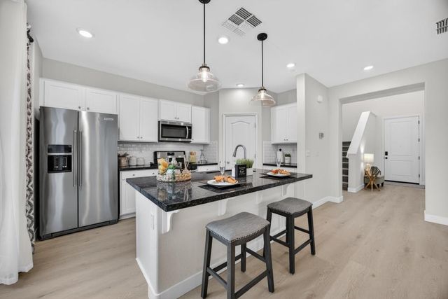 3124 Sunny Gate Ln, Folsom, CA 95630