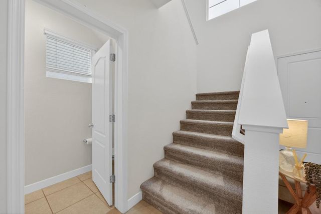 3124 Sunny Gate Ln, Folsom, CA 95630