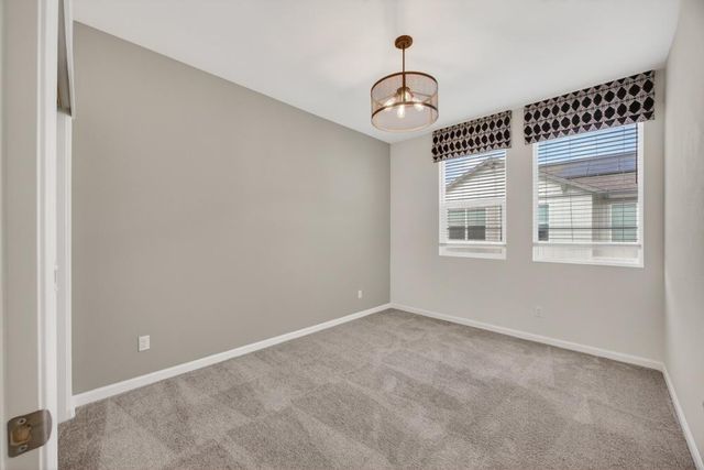 3124 Sunny Gate Ln, Folsom, CA 95630