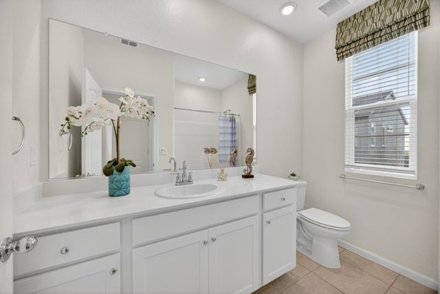 3124 Sunny Gate Ln, Folsom, CA 95630