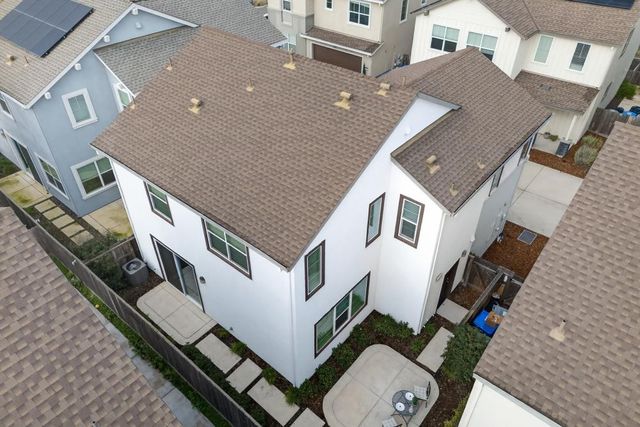 3124 Sunny Gate Ln, Folsom, CA 95630