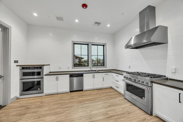 3124 Sunny Gate Ln, Folsom, CA 95630