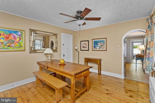 32 MARY ST, Bordentown, NJ 08505