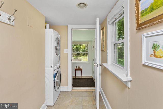 32 MARY ST, Bordentown, NJ 08505