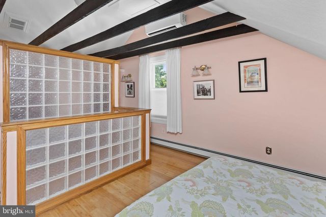 32 MARY ST, Bordentown, NJ 08505