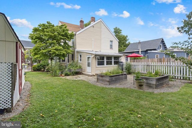 32 MARY ST, Bordentown, NJ 08505