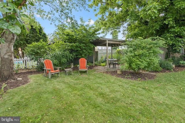 32 MARY ST, Bordentown, NJ 08505