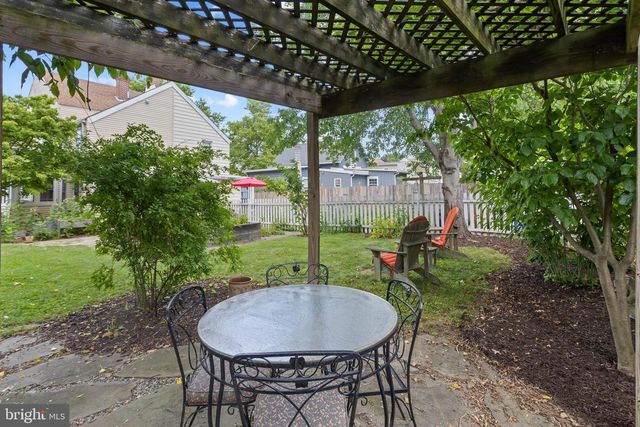 32 MARY ST, Bordentown, NJ 08505