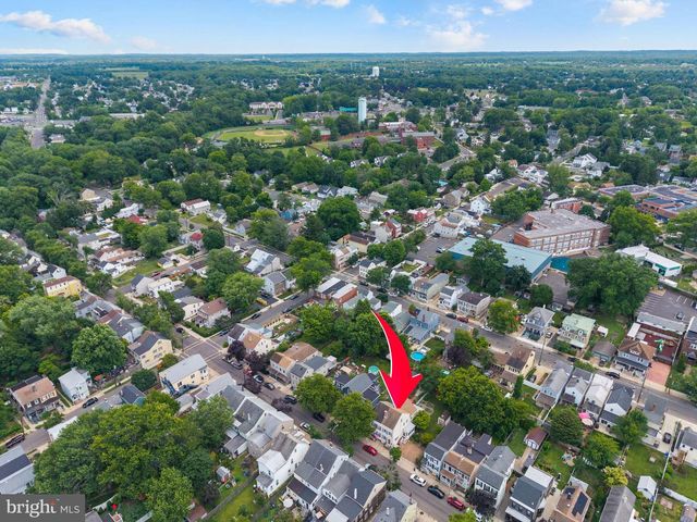 32 MARY ST, Bordentown, NJ 08505