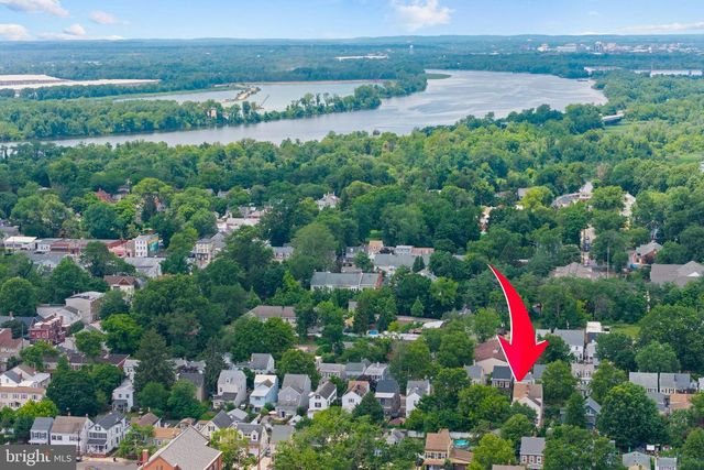 32 MARY ST, Bordentown, NJ 08505