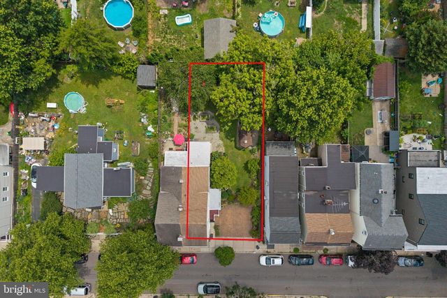 32 MARY ST, Bordentown, NJ 08505