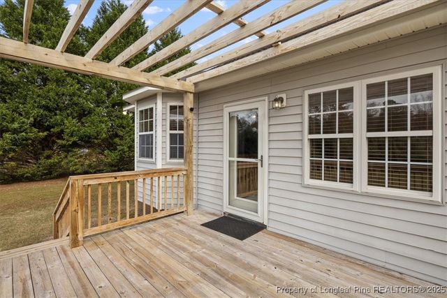 6316 Walnut Glen Drive, Willow Springs, NC 27592