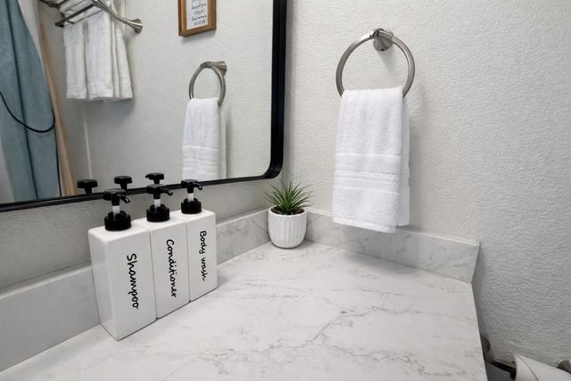 100 Getaway Circle 104, Kimberling City, MO 65686