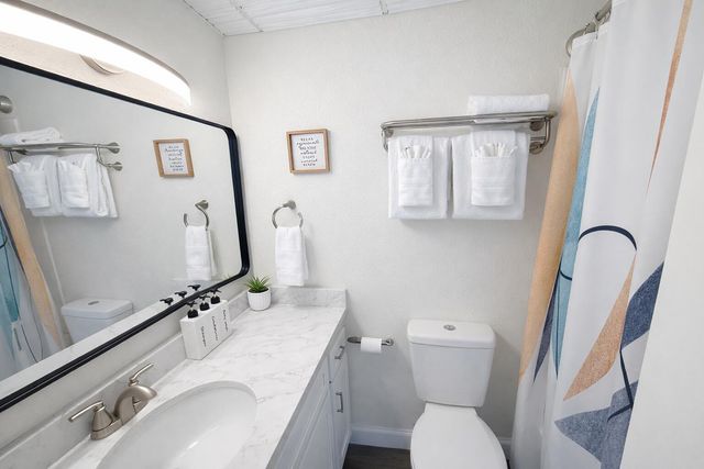 100 Getaway Circle 104, Kimberling City, MO 65686