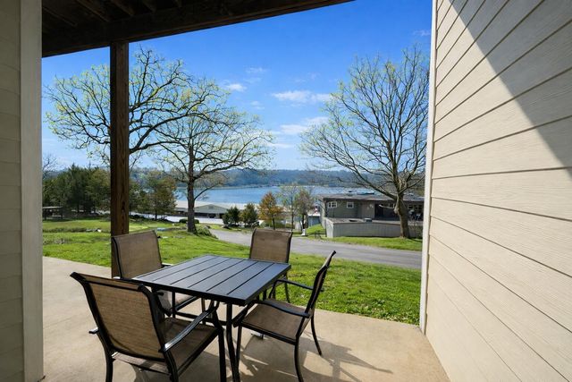 100 Getaway Circle 104, Kimberling City, MO 65686