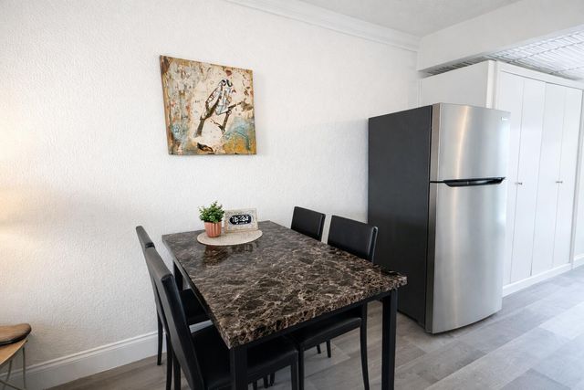 100 Getaway Circle 104, Kimberling City, MO 65686