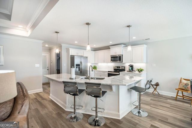 420 Lamplight Drive, Byron, GA 31008