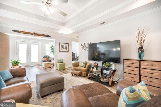 420 Lamplight Drive, Byron, GA 31008