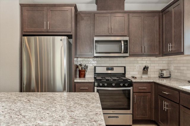 850 Murphys Creek Dr, Murphys, CA 95247