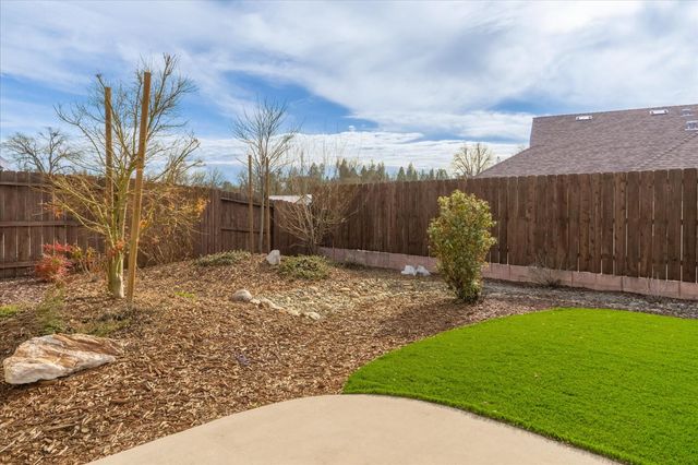 850 Murphys Creek Dr, Murphys, CA 95247