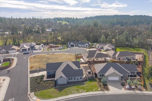 850 Murphys Creek Dr, Murphys, CA 95247