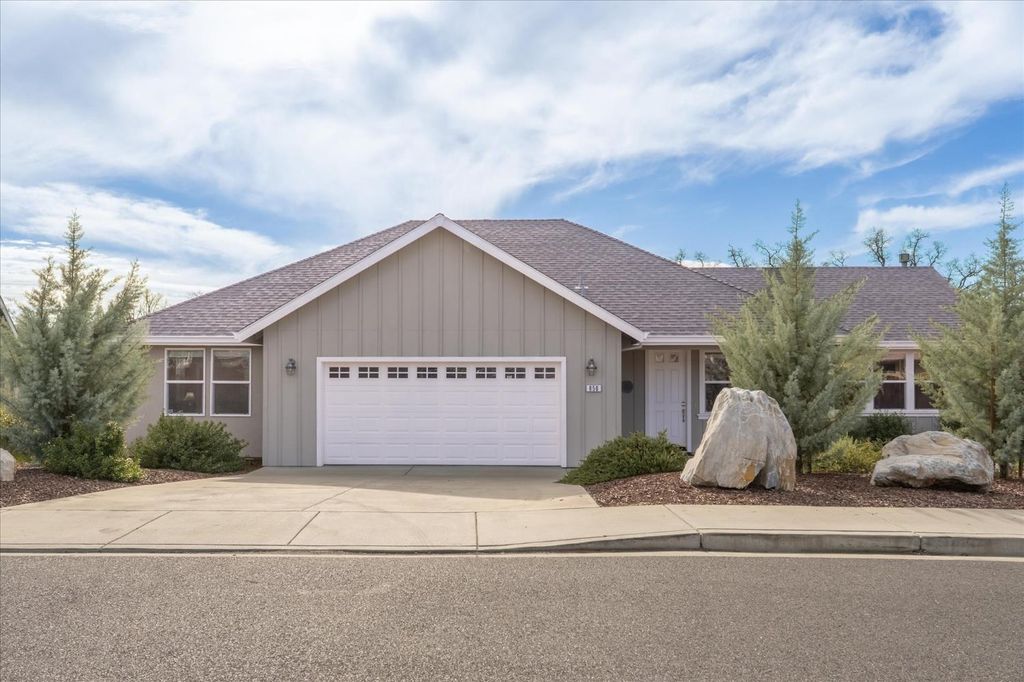 850 Murphys Creek Dr, Murphys, CA 95247