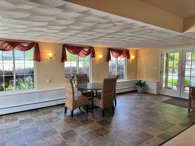 3 Berkshire Rd, Peabody, MA 01960