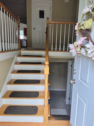 3 Berkshire Rd, Peabody, MA 01960