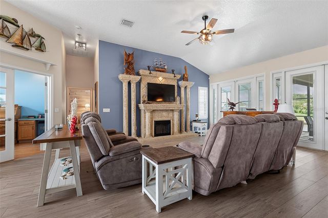72 CLUB HOUSE DRIVE, Palm Coast, FL 32137
