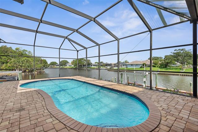 72 CLUB HOUSE DRIVE, Palm Coast, FL 32137