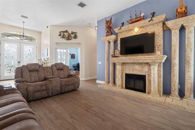 72 CLUB HOUSE DRIVE, Palm Coast, FL 32137