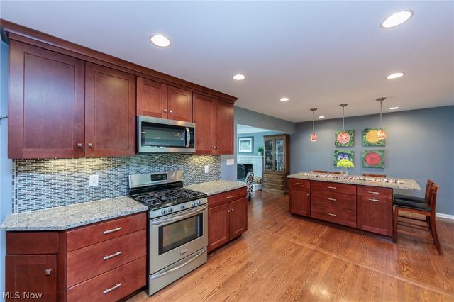22636 Locust Lane, Rocky River, OH 44116