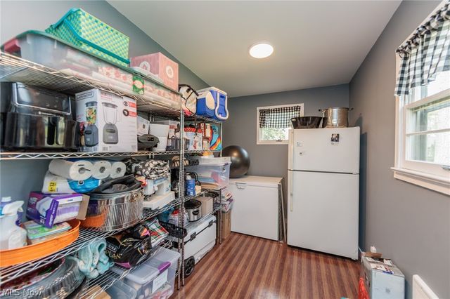 22636 Locust Lane, Rocky River, OH 44116