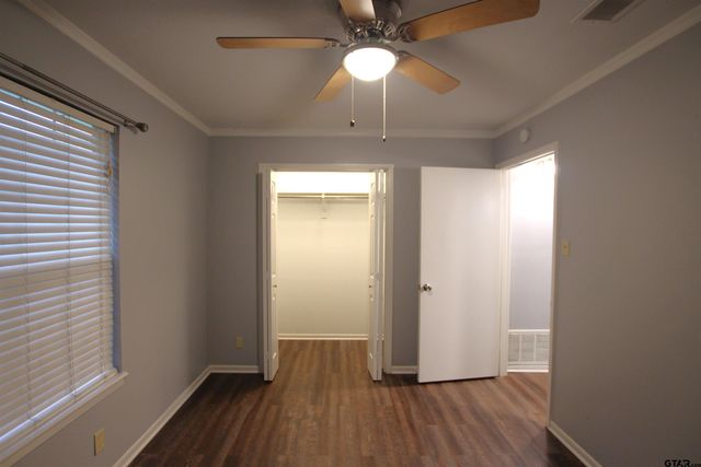 305 LAKEVIEW ST, Whitehouse, TX 75791