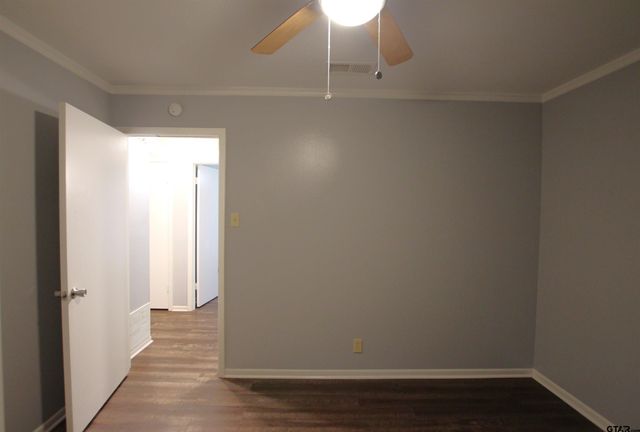 305 LAKEVIEW ST, Whitehouse, TX 75791