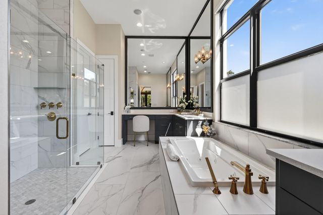 13590 Artisan Circle, Palm Beach Gardens, FL 33418