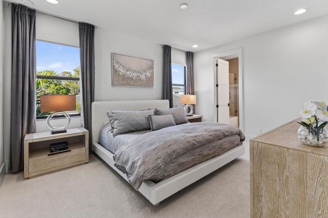 13590 Artisan Circle, Palm Beach Gardens, FL 33418