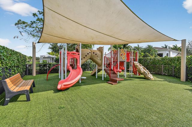 13590 Artisan Circle, Palm Beach Gardens, FL 33418