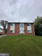 8909 MEADOW HEIGHTS RD, Randallstown, MD 21133