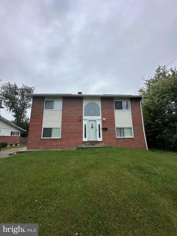 8909 MEADOW HEIGHTS RD, Randallstown, MD 21133