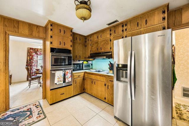 300 Dilworth Street, St. Marys, GA 31558