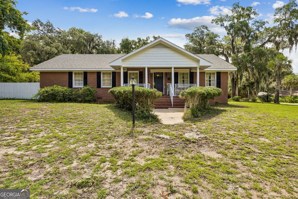 300 Dilworth Street, St. Marys, GA 31558