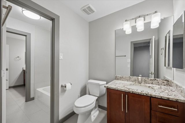 515 Tallowood Road 56, Houston, TX 77024