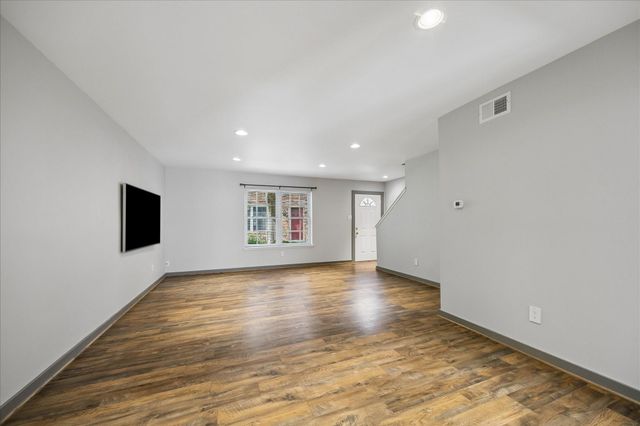 515 Tallowood Road 56, Houston, TX 77024