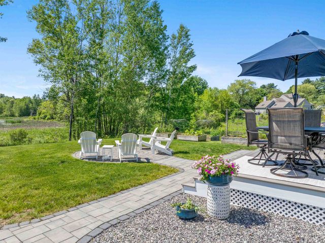 17 Western Terrace, Laconia, NH 03246